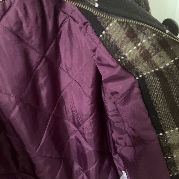 Size S Kensie Girl bomber jacket. Tweed plaid design, and quilted liner. - Picture 8 of 8
